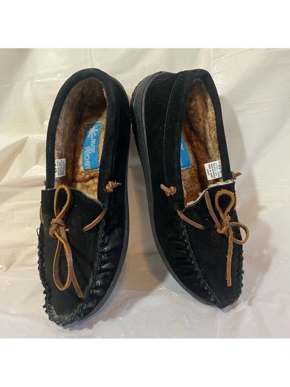 Jack Frost suede slipper size 9.5 shearling style